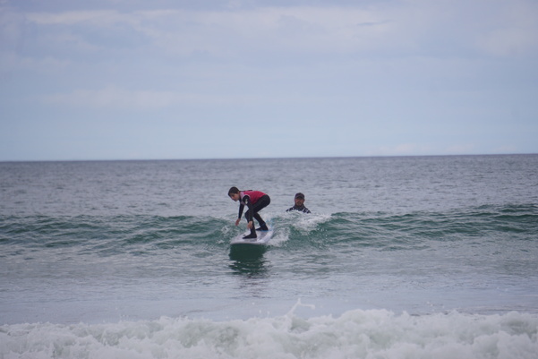 surfing locquirec